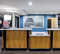 Hampton Inn Suites Hermosa Beach Lobby