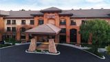 <b>Hampton Inn & Suites Temecula Exterior</b>. Images powered by <a href="https://iceportal.shijigroup.com/" title="IcePortal" target="_blank">IcePortal</a>.