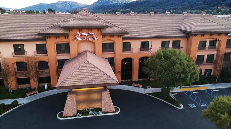 Hampton Inn & Suites Temecula Exterior