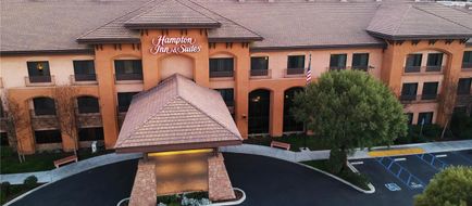 Hampton Inn & Suites Temecula Exterior