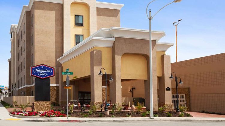 Hampton Inn Los Angeles Int'l Airport Exterior