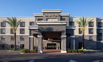 Hampton Inn Los Angeles