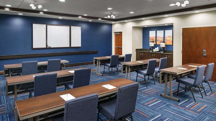 Hampton Inn & Suites Thousand Oaks Meeting