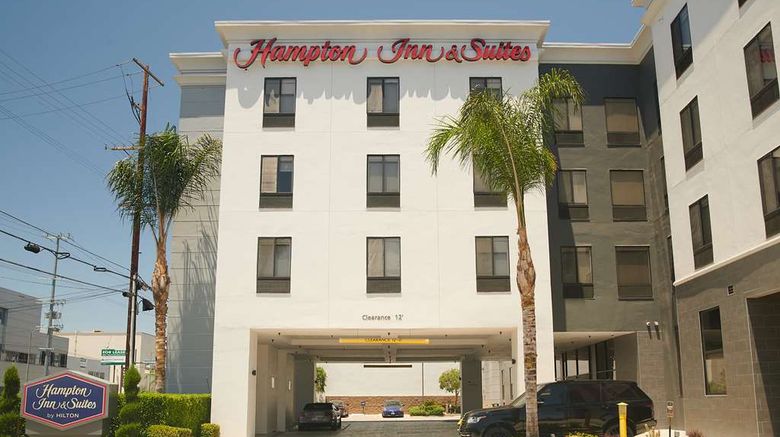 Hampton Inn  and  Suites LA/Sherman Oaks Exterior. Images powered by <a href="https://iceportal.shijigroup.com" target="_blank" rel="noopener">Ice Portal</a>.