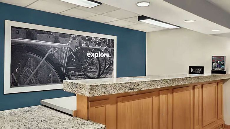 <b>Hampton Inn Lubbock Lobby</b>. Images powered by <a href="https://iceportal.shijigroup.com/" title="IcePortal" target="_blank">IcePortal</a>.