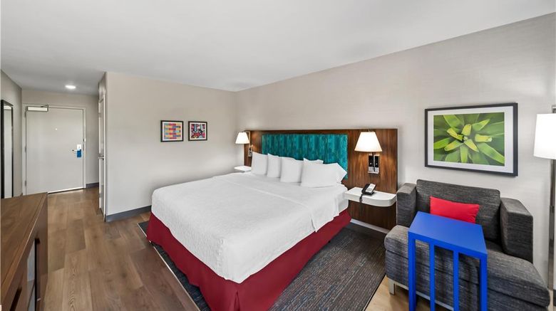 <b>Hampton Inn North Platte Room</b>. Images powered by <a href="https://iceportal.shijigroup.com/" title="IcePortal" target="_blank">IcePortal</a>.