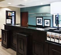Hampton Inn & Suites Liberal Lobby