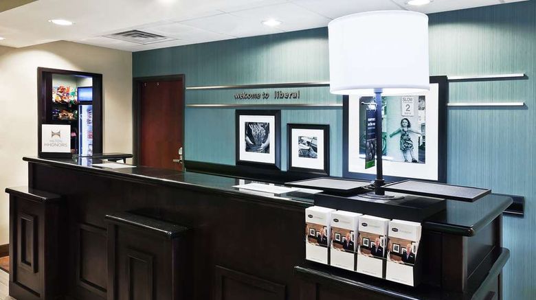 <b>Hampton Inn & Suites Liberal Lobby</b>. Images powered by <a href="https://iceportal.shijigroup.com/" title="IcePortal" target="_blank">IcePortal</a>.