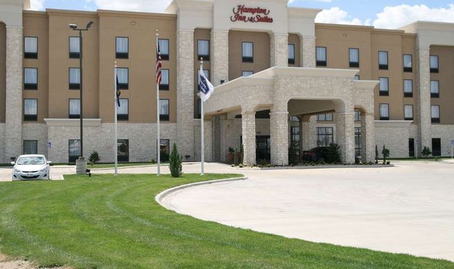 Hampton Inn & Suites Liberal Exterior