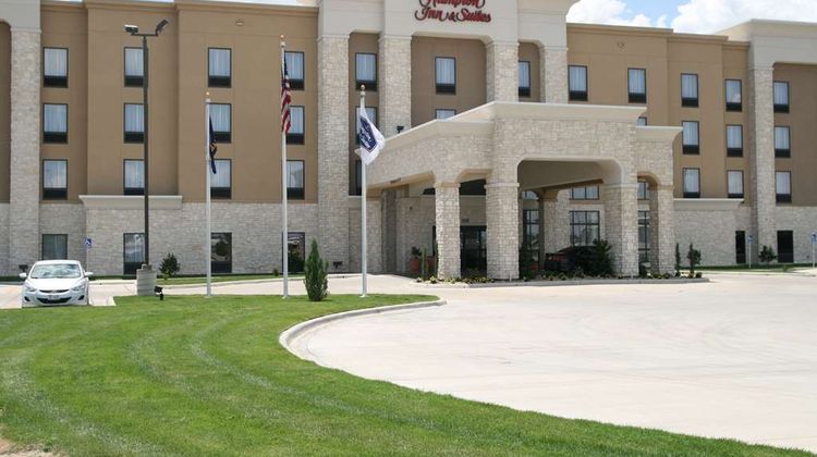 Hampton Inn & Suites Liberal Exterior