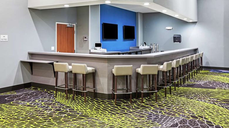 <b>Hampton Inn & Suites Liberal Restaurant</b>. Images powered by <a href="https://iceportal.shijigroup.com/" title="IcePortal" target="_blank">IcePortal</a>.