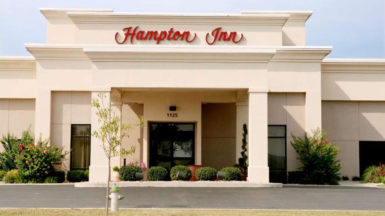 <b>Hampton Inn Lebanon Exterior</b>. Images powered by <a href="https://iceportal.shijigroup.com/" title="IcePortal" target="_blank">IcePortal</a>.