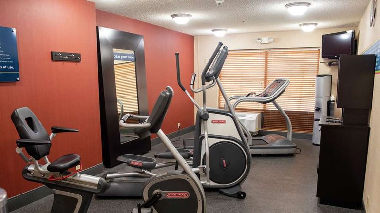 <b>Hampton Inn Lebanon Health</b>. Images powered by <a href="https://iceportal.shijigroup.com/" title="IcePortal" target="_blank">IcePortal</a>.