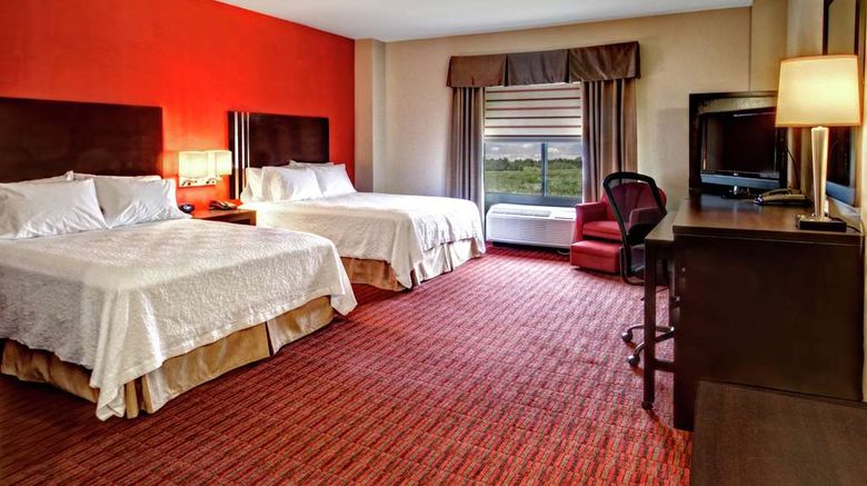 <b>Hampton Inn & Suites Lebanon Room</b>. Images powered by <a href="https://iceportal.shijigroup.com/" title="IcePortal" target="_blank">IcePortal</a>.