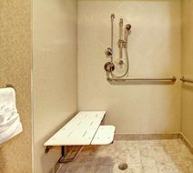 Hampton Inn & Suites Lebanon Room