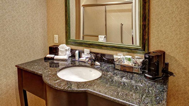 <b>Hampton Inn & Suites Lebanon Room</b>. Images powered by <a href="https://iceportal.shijigroup.com/" title="IcePortal" target="_blank">IcePortal</a>.