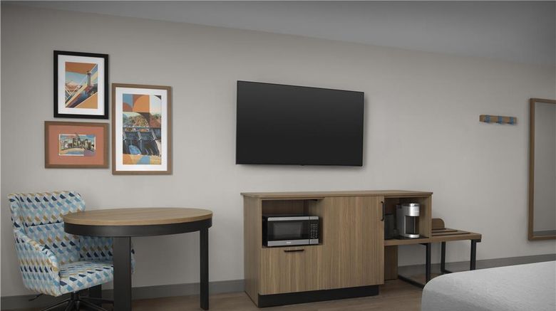 <b>Hampton Inn Lenoir City Room</b>. Images powered by <a href="https://iceportal.shijigroup.com/" title="IcePortal" target="_blank">IcePortal</a>.