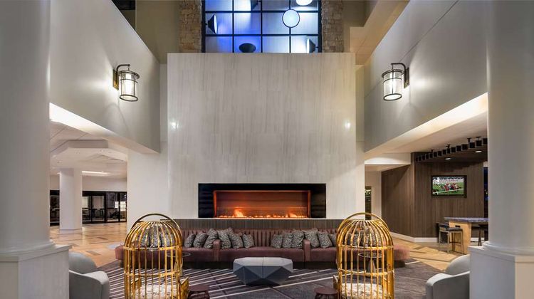 Hilton Lexington/Downtown Lobby