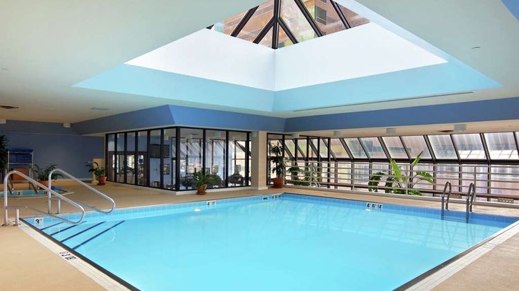 Hilton Lexington/Downtown Pool