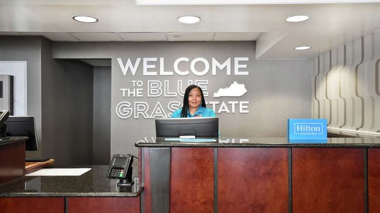 <b>Hampton Inn I-75 Lobby</b>. Images powered by <a href="https://iceportal.shijigroup.com/" title="IcePortal" target="_blank">IcePortal</a>.