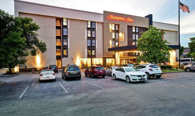 Hampton Inn I-75 Exterior