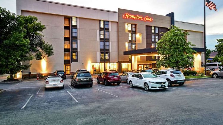 Hampton Inn I-75 Exterior