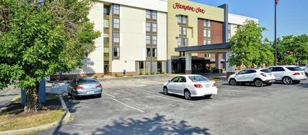 Hampton Inn I-75 Exterior