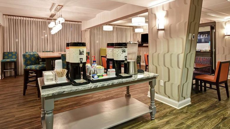 <b>Hampton Inn I-75 Restaurant</b>. Images powered by <a href="https://iceportal.shijigroup.com/" title="IcePortal" target="_blank">IcePortal</a>.