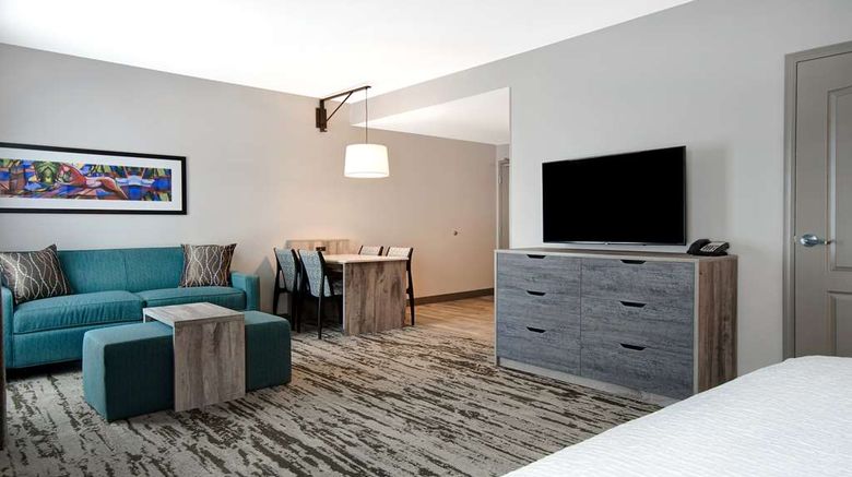 <b>Homewood Suites Hamburg Room</b>. Images powered by <a href="https://iceportal.shijigroup.com/" title="IcePortal" target="_blank">IcePortal</a>.
