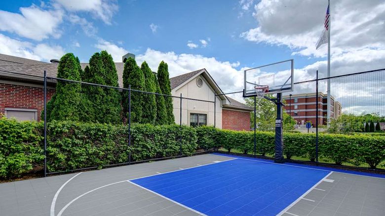 <b>Homewood Suites Hamburg Recreation</b>. Images powered by <a href="https://iceportal.shijigroup.com/" title="IcePortal" target="_blank">IcePortal</a>.