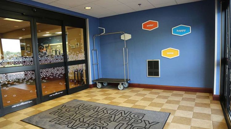 Hampton Inn Morehead Lobby