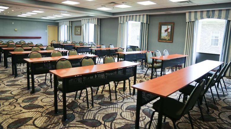 <b>Hampton Inn Morehead Meeting</b>. Images powered by <a href="https://iceportal.shijigroup.com/" title="IcePortal" target="_blank">IcePortal</a>.