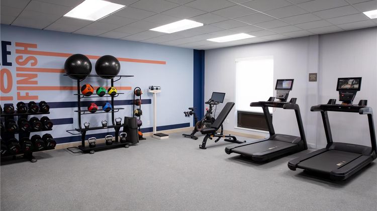Hampton Inn & Suites Jennings Health