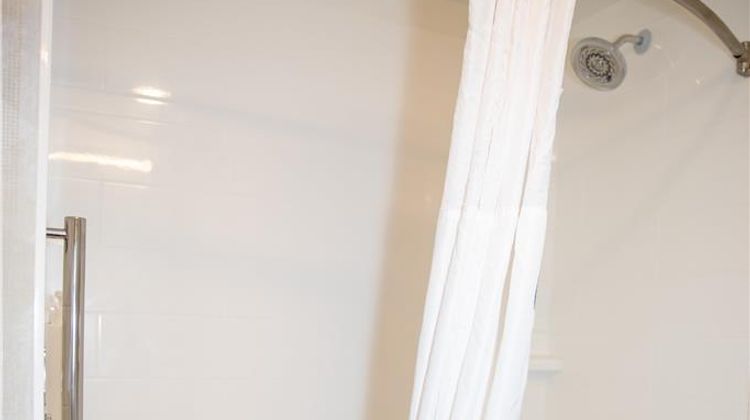 Hampton Inn & Suites Jennings Room