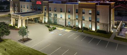 Hampton Inn & Suites Lake Jackson Clute Exterior