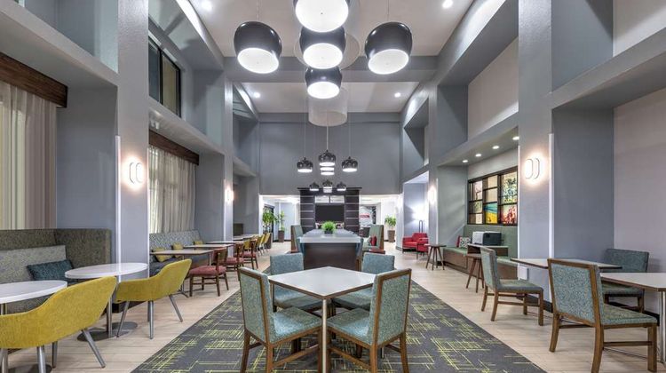 Hampton Inn & Suites Lake Jackson Clute Lobby