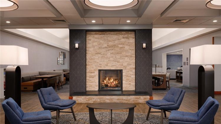 Homewood Suites Lancaster Lobby