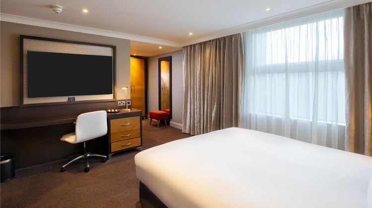 DoubleTree by Hilton London - Ealing Room
