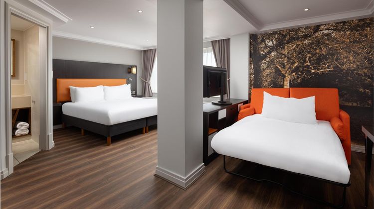 DoubleTree by Hilton London - Hyde Park Room