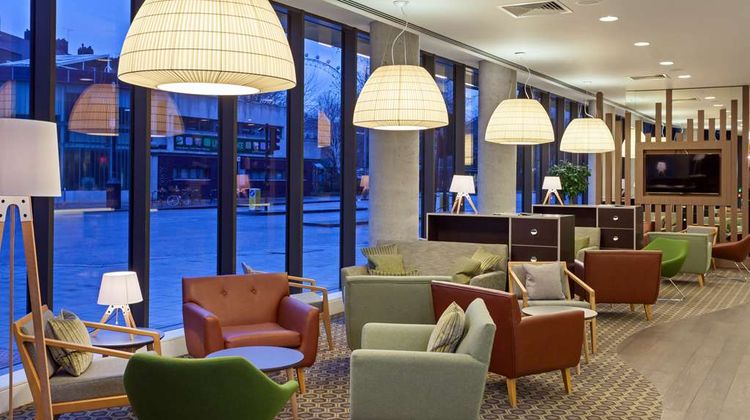 Hampton by Hilton London Waterloo Lobby