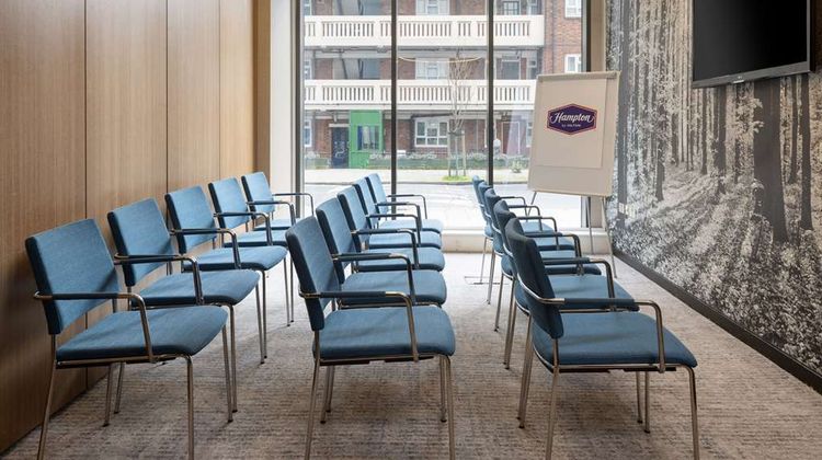 Hampton by Hilton London Waterloo Meeting
