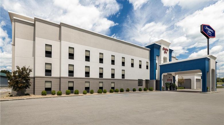 Hampton Inn, Williamsburg, KY Exterior. Images powered by <a href="https://iceportal.shijigroup.com" target="_blank" rel="noopener">Ice Portal</a>.