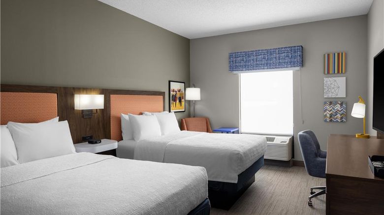 <b>Hampton Inn, Williamsburg, KY Room</b>. Images powered by <a href="https://iceportal.shijigroup.com/" title="IcePortal" target="_blank">IcePortal</a>.