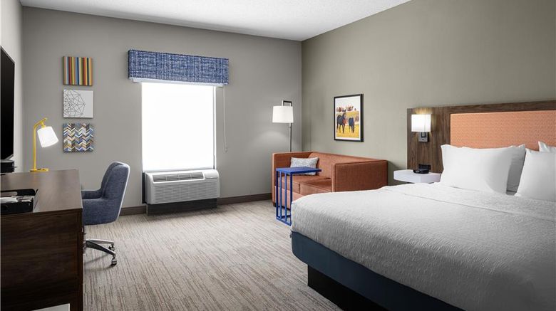 <b>Hampton Inn, Williamsburg, KY Room</b>. Images powered by <a href="https://iceportal.shijigroup.com/" title="IcePortal" target="_blank">IcePortal</a>.