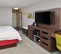 Hampton Inn LaPorte Room