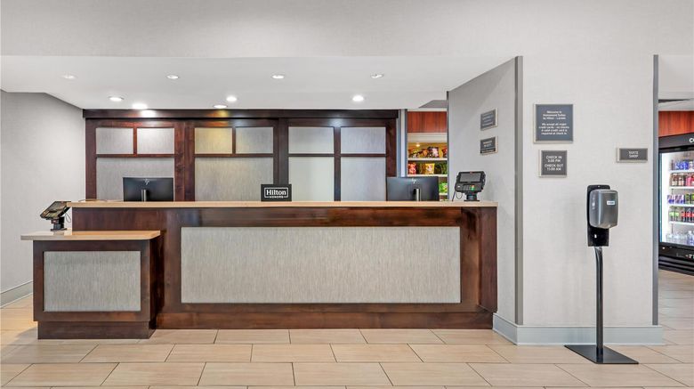 <b>Homewood Suites Laredo at Mall del Norte Lobby</b>. Images powered by <a href="https://iceportal.shijigroup.com/" title="IcePortal" target="_blank">IcePortal</a>.