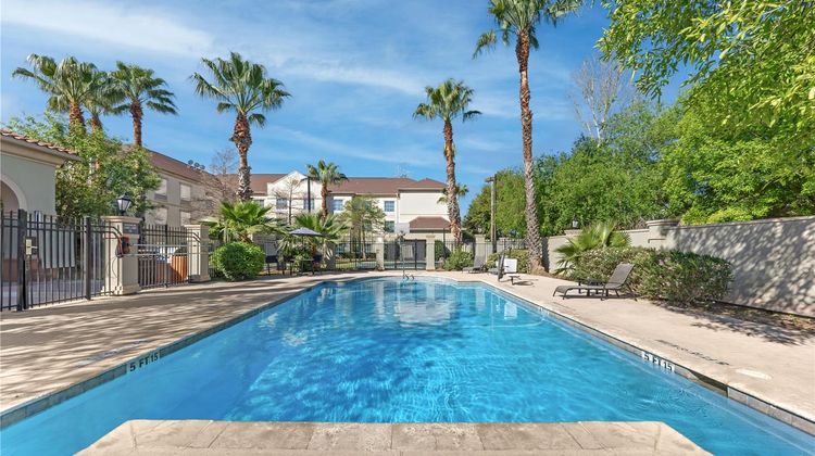 Homewood Suites Laredo at Mall del Norte Pool