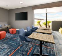 Hampton Inn Laredo Lobby