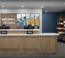 Hampton Inn & Suites Laurel Lobby