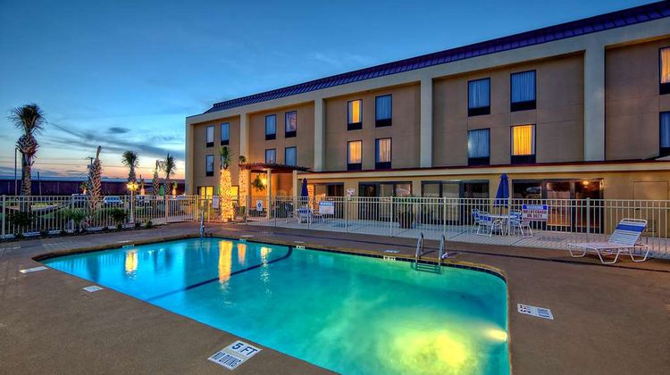 Hampton Inn Laurinburg Pool